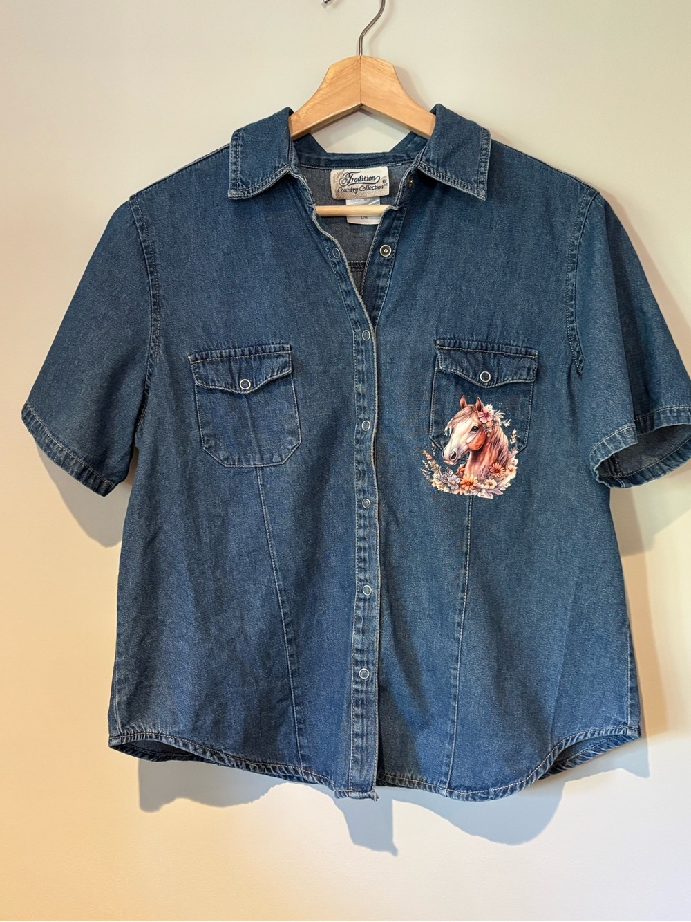 Vintage-Inspired Denim Horse Pocket Shirt | Size Large